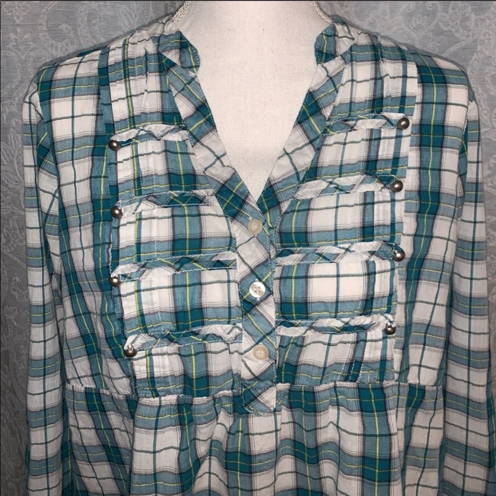 🚨SOLD 🚨 Torrid Green & White Plaid Pullover Blouse Size 0X